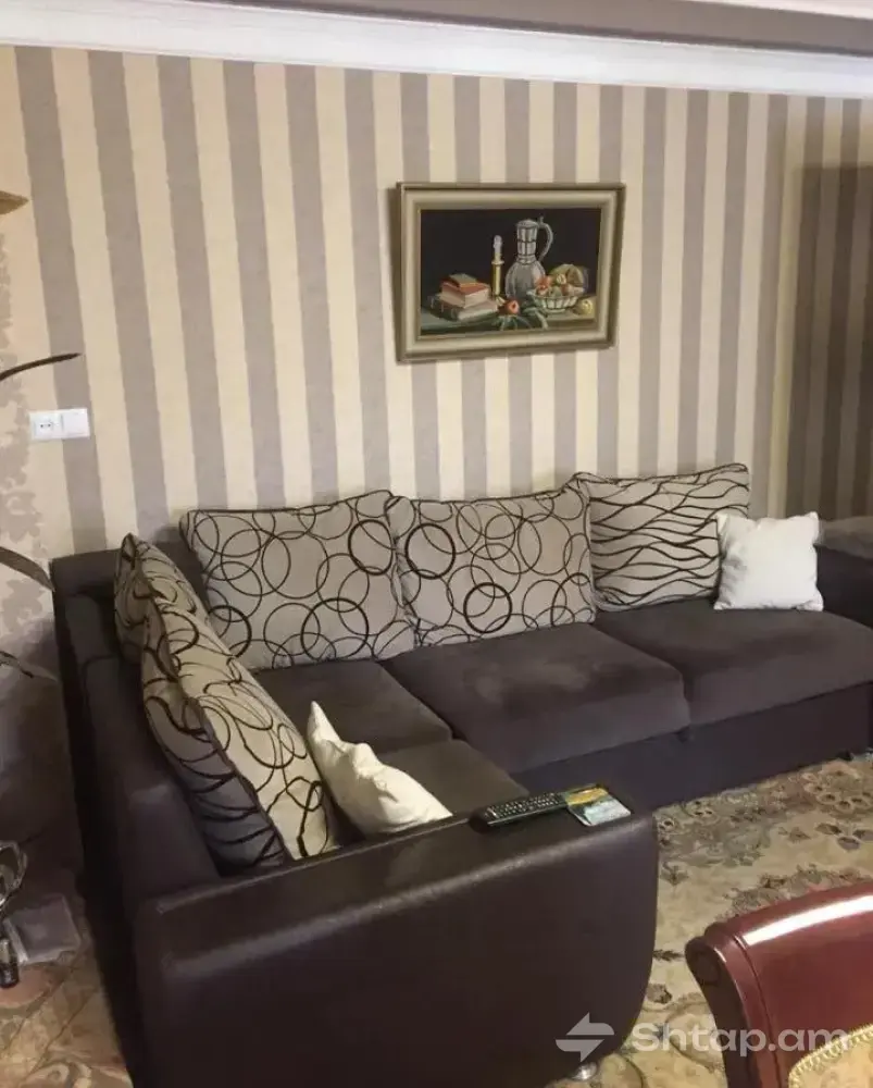 Apartment for Sale on Yegishe Tadevosyan Street 1