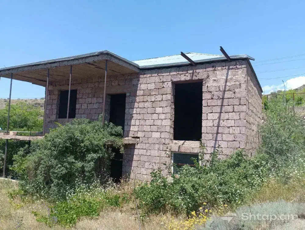 Land with House for Sale in Akhtsk 2