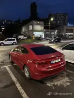 Продается Hyundai Elantra 2018 года image thumbnail 3