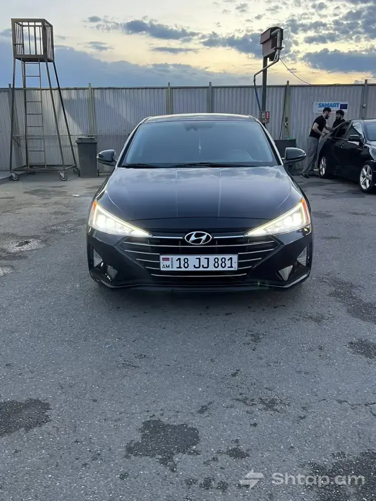 Buy Hyundai Elantra 2019-18 0