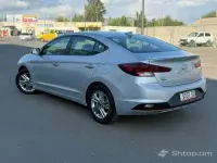 Buy a 2019 Hyundai Elantra image thumbnail 3