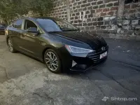 Hyundai Elantra 2019 в отличном состоянии image thumbnail 0