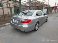 Hyundai Genesis 2011 на продажу image thumbnail 2