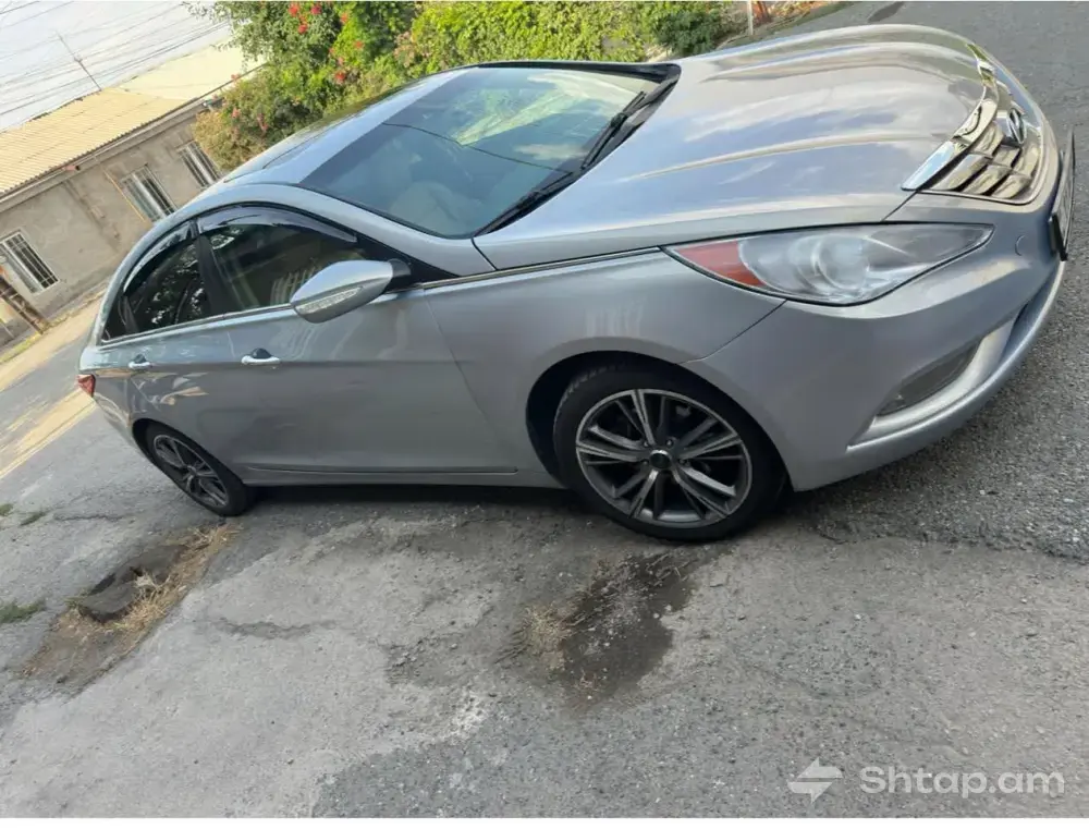Купить Hyundai Sonata 2010 2