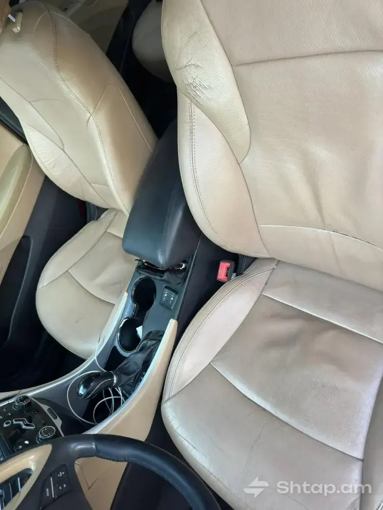 Купить Hyundai Sonata 2010 4