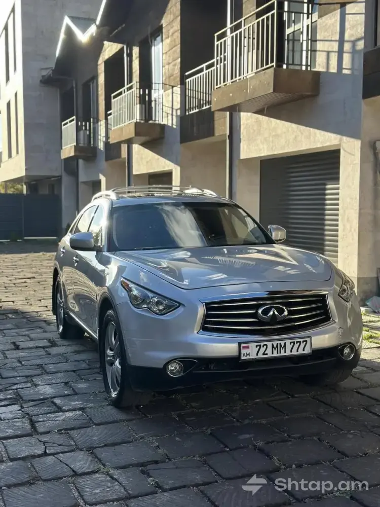 Infiniti FX35 2009 - Հիանալի առաջարկ 1