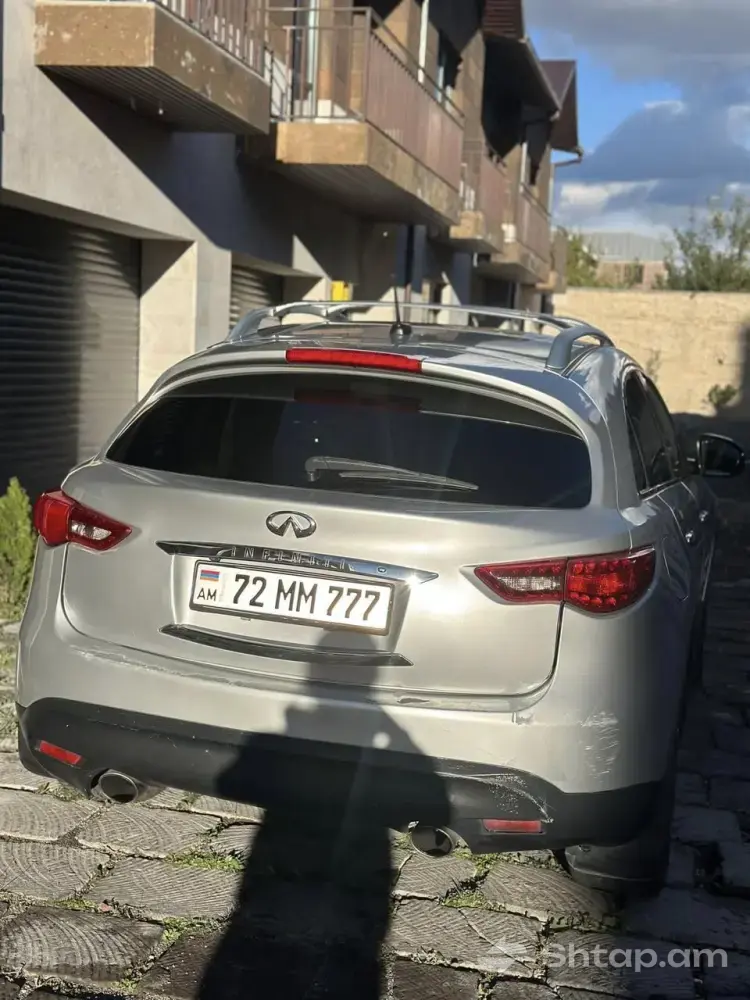 Infiniti FX35 2009 - Հիանալի առաջարկ 3