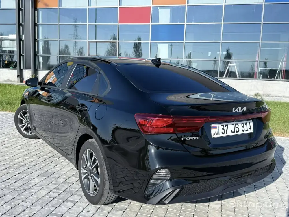 Идеальное состояние KIA Forte LXS 2022 4