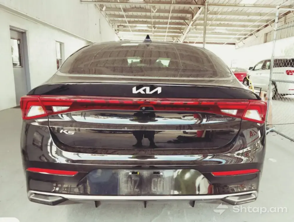 KIA K5: Your New Car 0