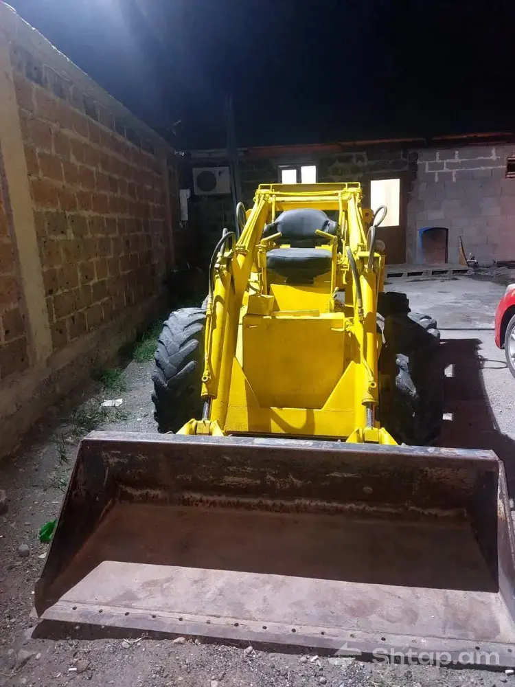 Կոմպակտ Լոդեր Վաճառք 2