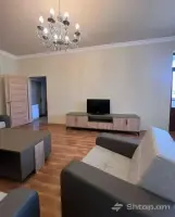 Apartment Rental in the Renaissance District image thumbnail 1