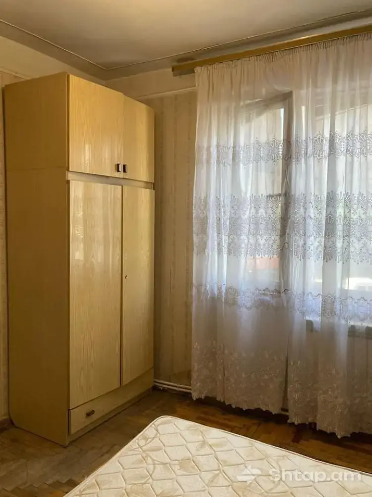 Bright and Spacious Apartment on Builders Street 1