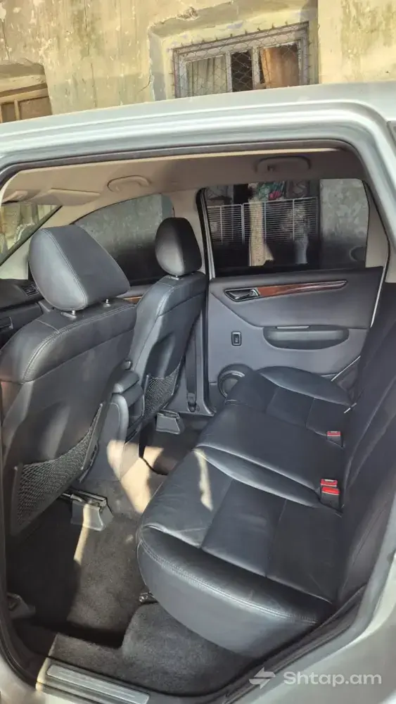 Perfect Mercedes-Benz A-Class A170 2