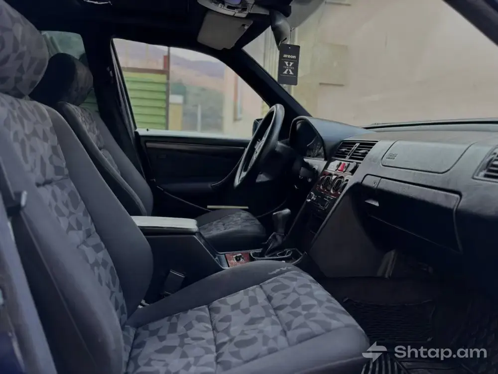 Mercedes-Benz C-Class Sedan for Sale 3