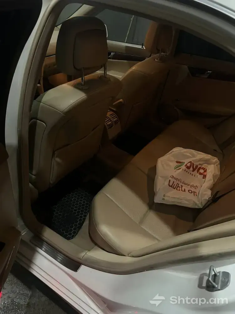 White Mercedes-Benz C-Class for Sale 4