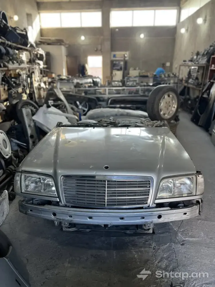 Mercedes-Benz C-Class (W202) պահեստամասեր 0