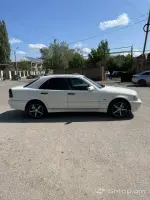 Buy Mercedes Benz C180 1998 image thumbnail 1