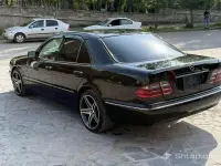 Mercedes-Benz E 320՝ իդեալական վիճակում image thumbnail 4