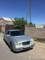 Mercedes-Benz E-Class 2000 Available image thumbnail 0