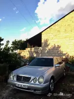 Mercedes-Benz E-Class 2000 Available image thumbnail 1