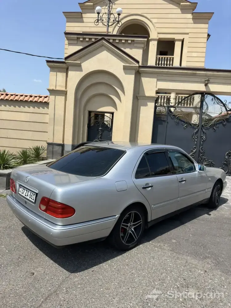 Mercedes-Benz E-Class (W210) 320 Avantgarde на продажу 4