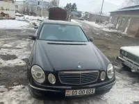 Black Mercedes-Benz E240 Sedan image thumbnail 4