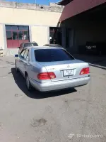 Mercedes-Benz E-Class (E320) 1999 Model image thumbnail 2