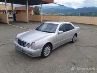 Mercedes-Benz E320 2001 Available image thumbnail 0