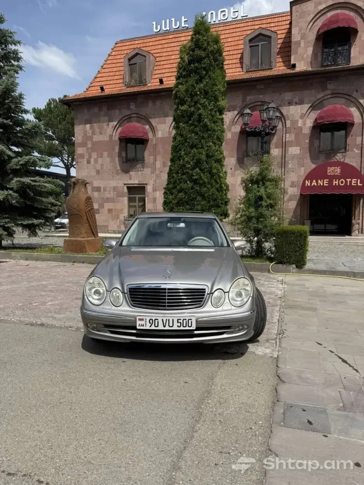 Mercedes-Benz E320 for Sale 0