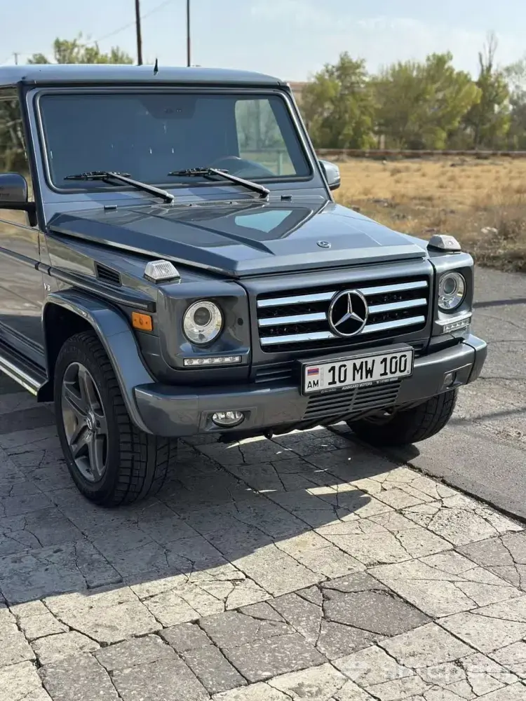 Идеальный Mercedes-Benz G Class 550 0