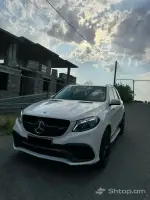 Mercedes-Benz GLE 350 2018 with AMG Package image thumbnail 2