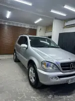 Mercedes-Benz ML320 in Excellent Condition image thumbnail 2