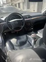 Mercedes-Benz S-Class (W220) in Excellent Condition image thumbnail 3