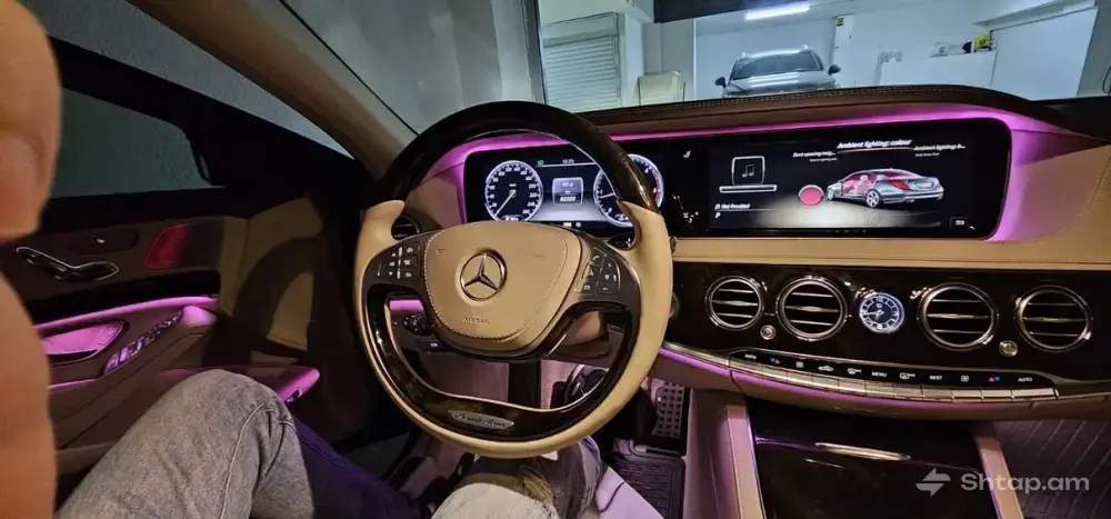 Mercedes-Benz S-Class W222 in Excellent Condition 3