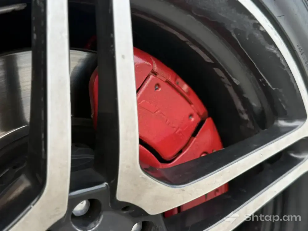 Urgent Sale of Mercedes-Benz S63 AMG 4
