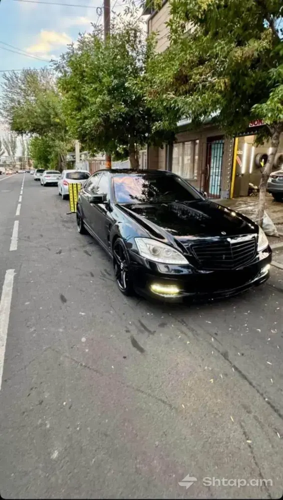 Perfect Mercedes-Benz with Lorinser Tuning 0