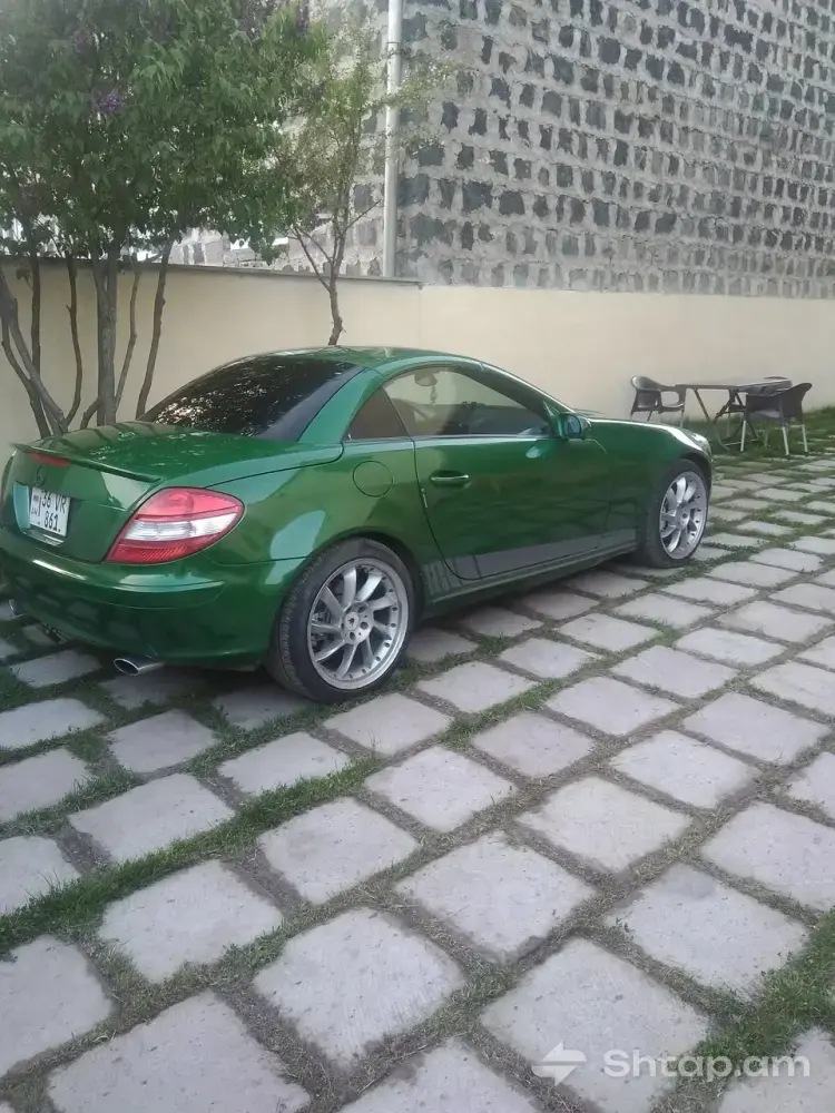 For Sale: Mercedes-Benz SLK 350 (R171) 0