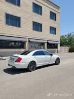 Buy a Mercedes Benz W221 in Excellent Condition image thumbnail 4