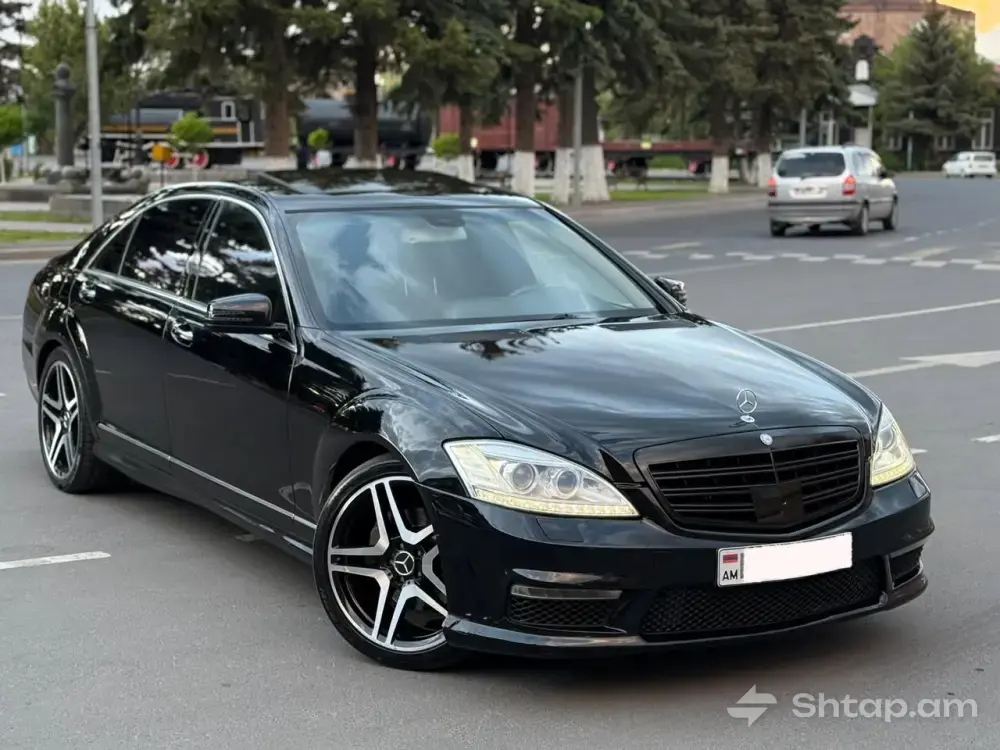 Mercedes-Benz W221 S550 2006 года 0