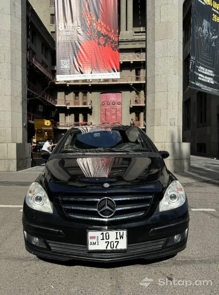 Mercedes-Benz W245 B170՝ սպորտային հագեցվածությամբ և պանորամա տանիքով 0