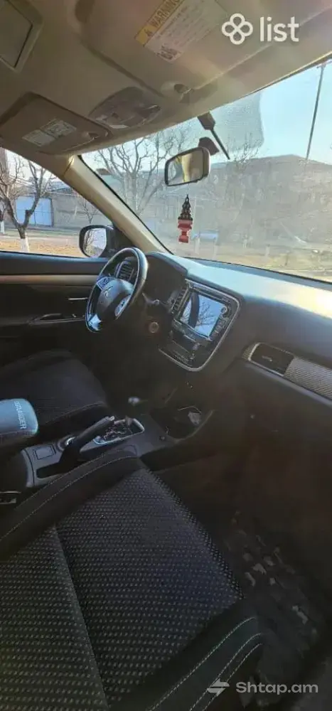 Mitsubishi Outlander 2016թ.՝ 4x4 շարժիչով 3