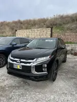 Mitsubishi Outlander Sport 2019-2020 image thumbnail 3