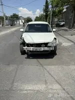 Nissan Bluebird 2006, White Sedan image thumbnail 1