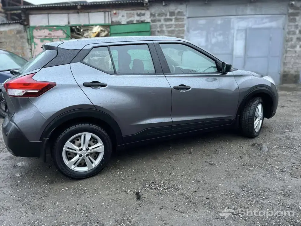Автомобиль Nissan Kicks 2019 года 2
