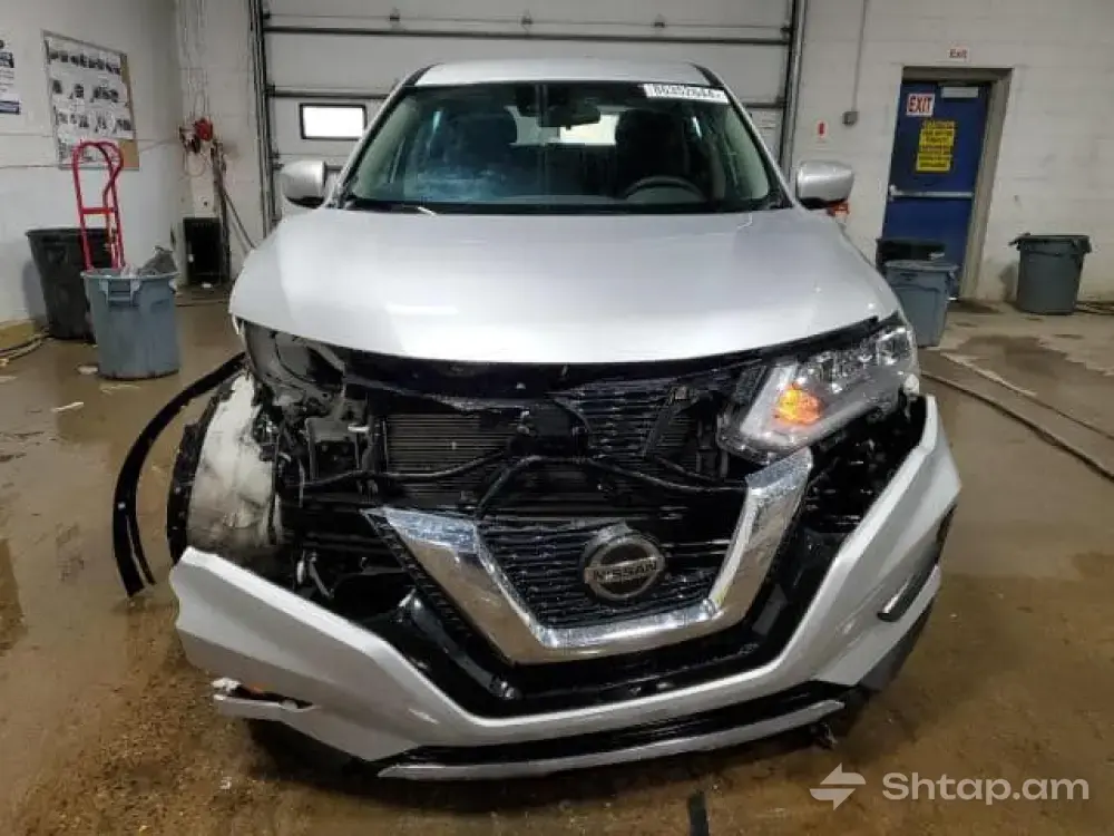 Buy NISSAN ROGUE S 4x4 in Potium 0