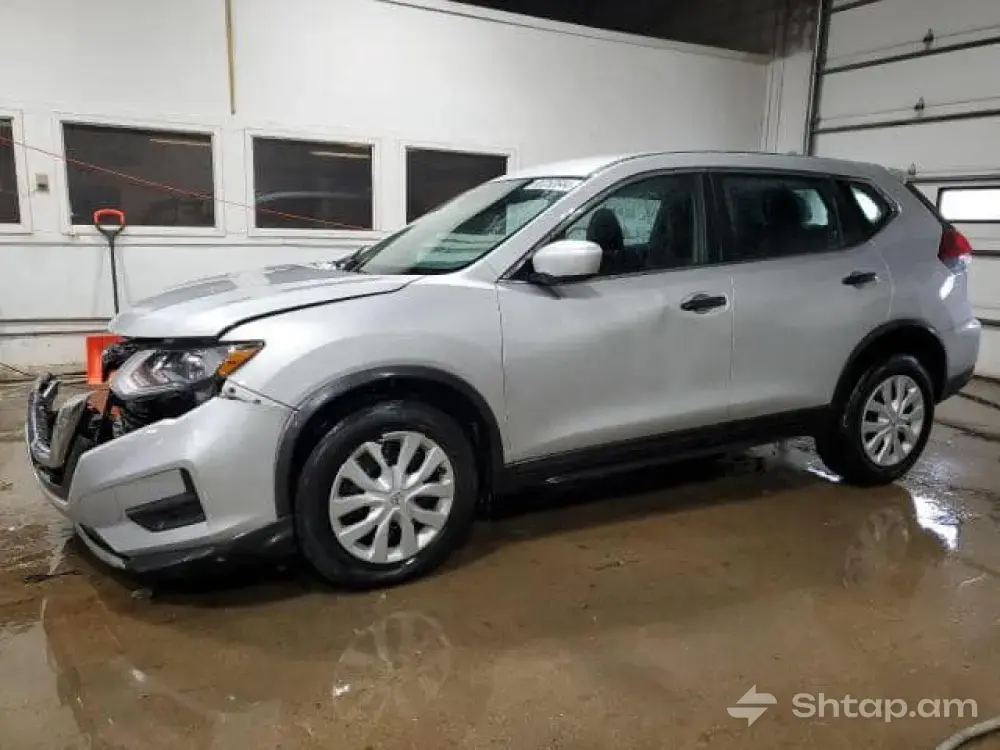 Buy NISSAN ROGUE S 4x4 in Potium 2