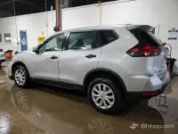 Buy NISSAN ROGUE S 4x4 in Potium image thumbnail 3