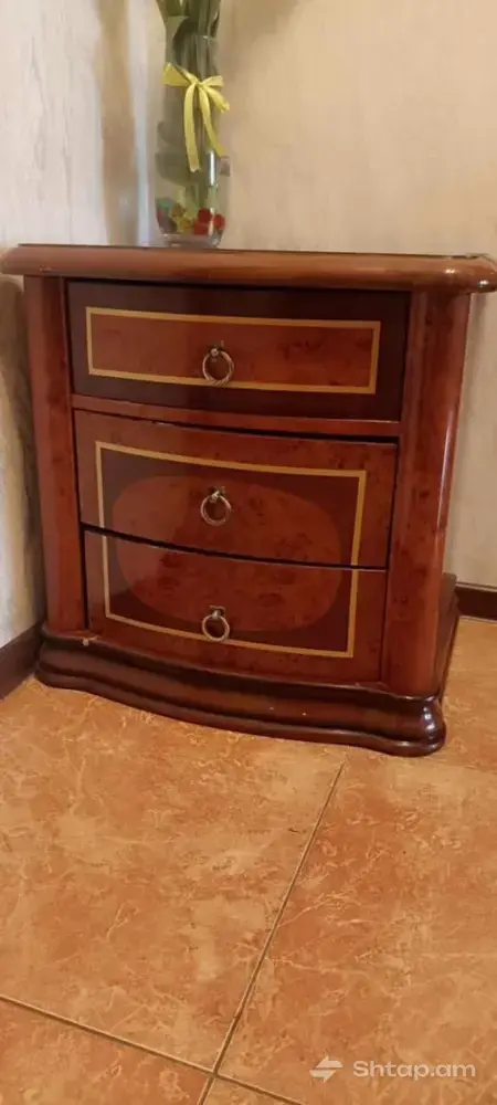 Classic Bedroom Furniture 3