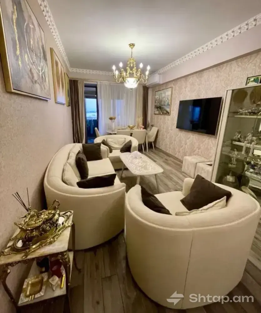 2-Room Apartment in a New Building 4