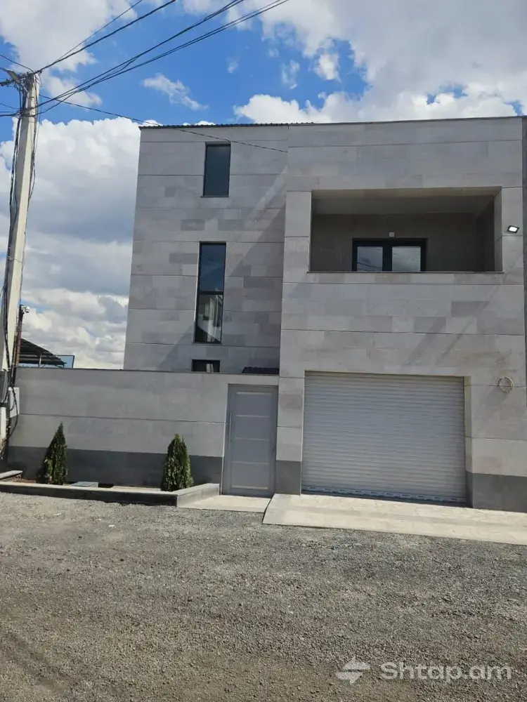 House for Sale in Davtashen 0